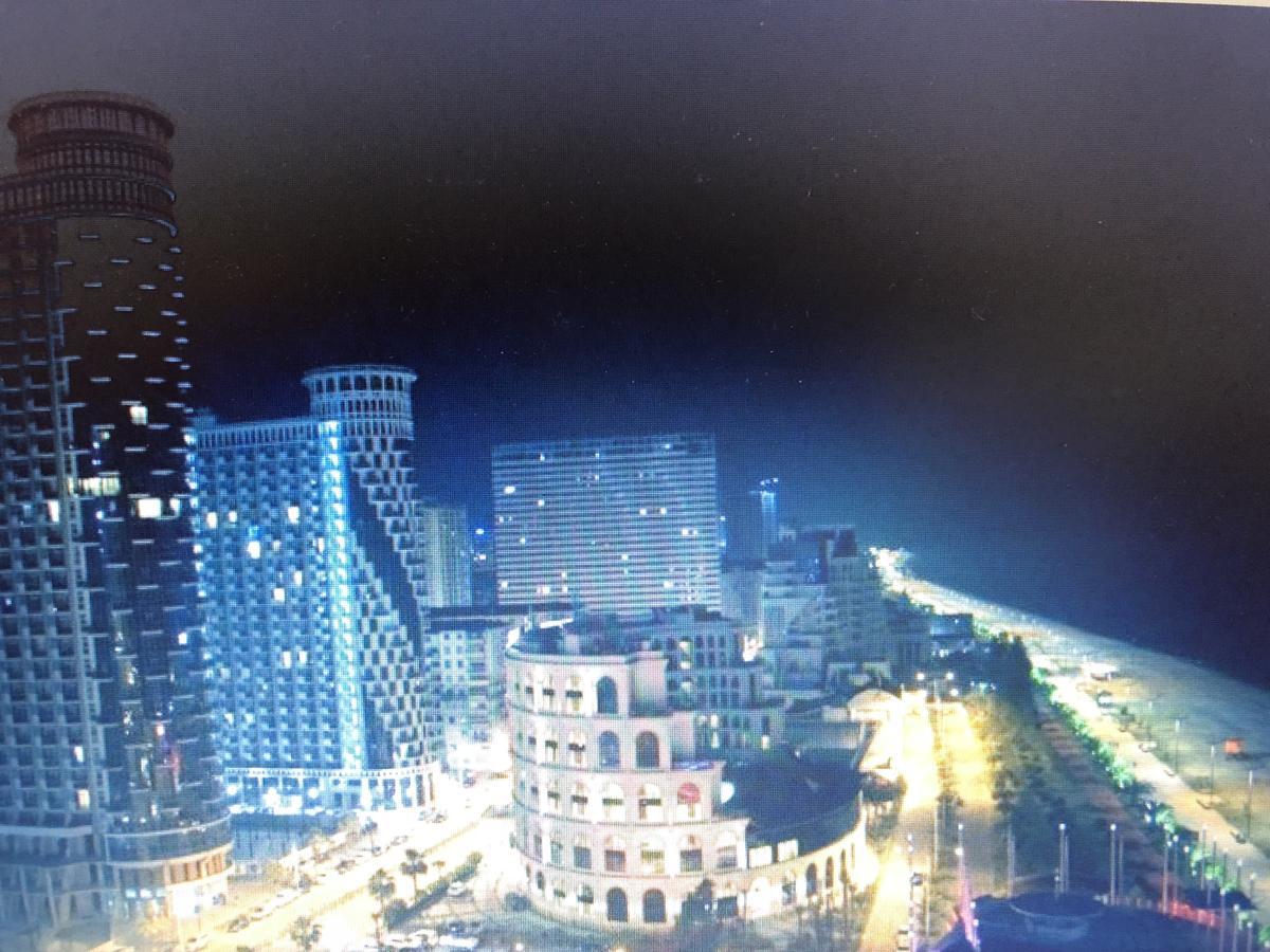 Irina Apartment 1 巴统 外观 照片